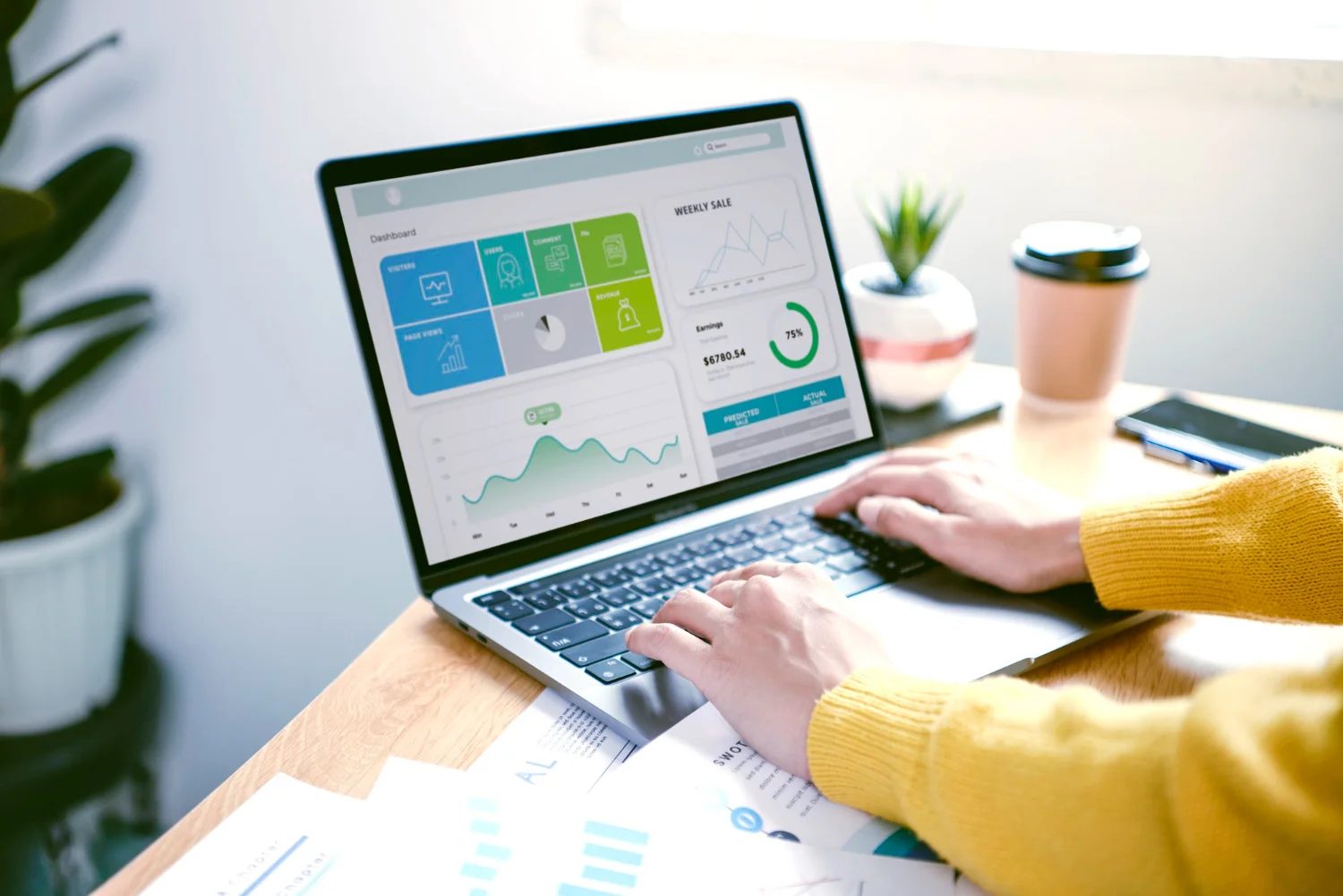 Analytics dashboard tracking LaserLife Clinic's website traffic, weekly sales and conversion performance
